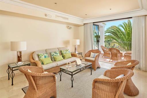 Ria Park Garden hotel.008.jpg