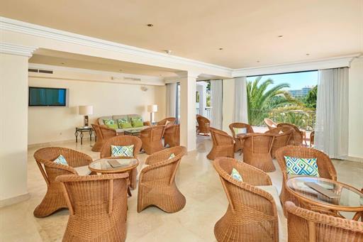 Ria Park Garden hotel.009.jpg