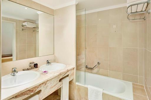 Ria Park Garden hotel.021.jpg