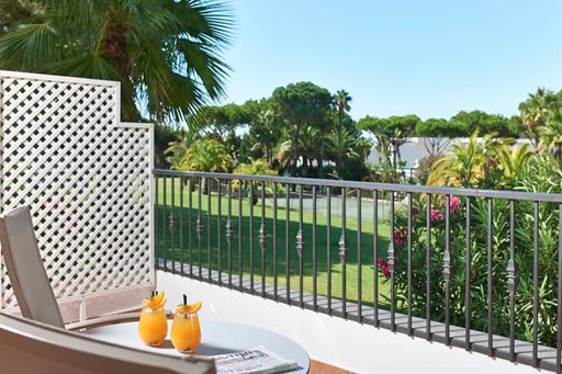 Ria Park Garden hotel.027.jpg