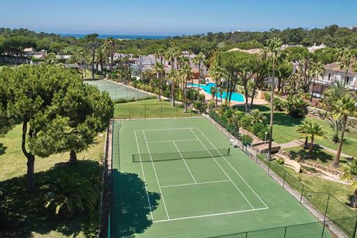 Ria Park Garden hotel.033.jpg