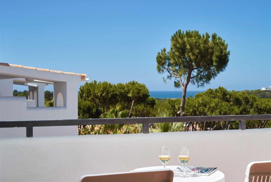 Ria Park Garden hotel.005.jpg