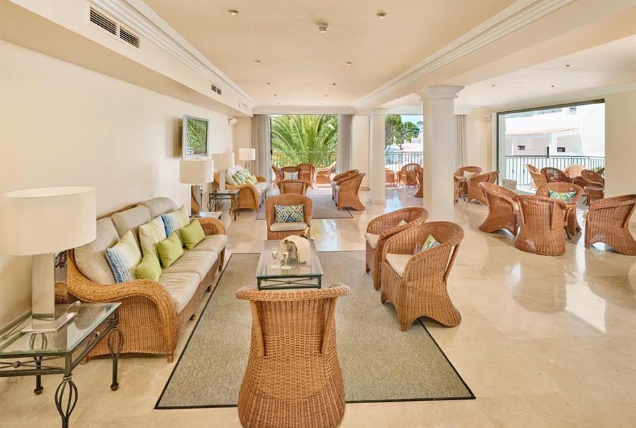 Ria Park Garden hotel.007.jpg