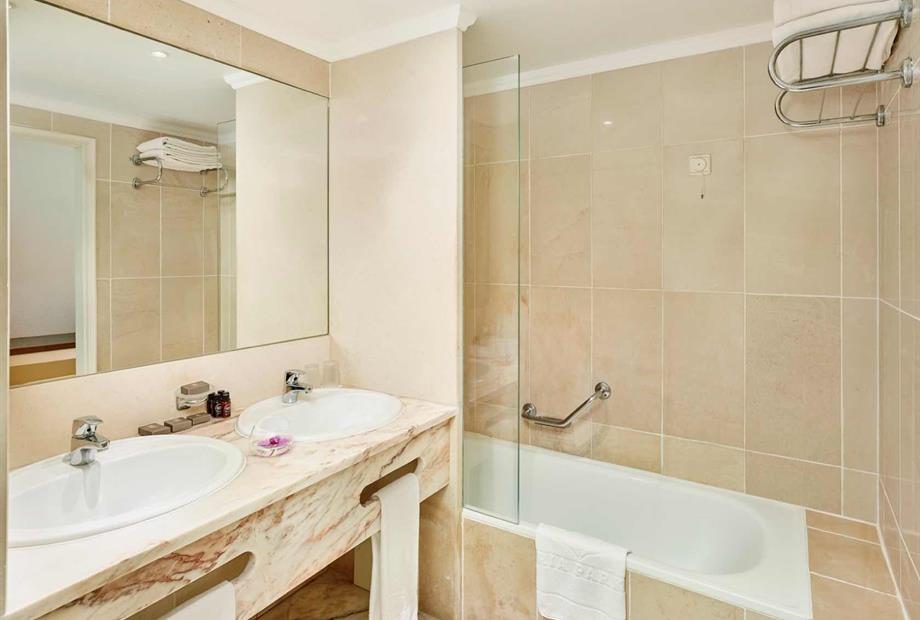 Ria Park Garden hotel.021.jpg