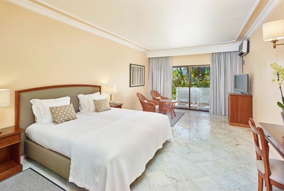 RPG_GardenView Room_01.jpg