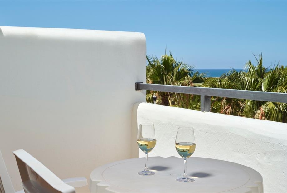 Ria Park Garden Hotel 01.002.jpg