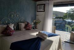 Quarto Luxo Sgl/Dbl  com varanda e Vista.