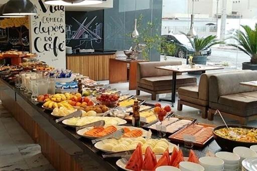 cafe-da-manha-mercure-goiania-hotel-13ksite.jpg