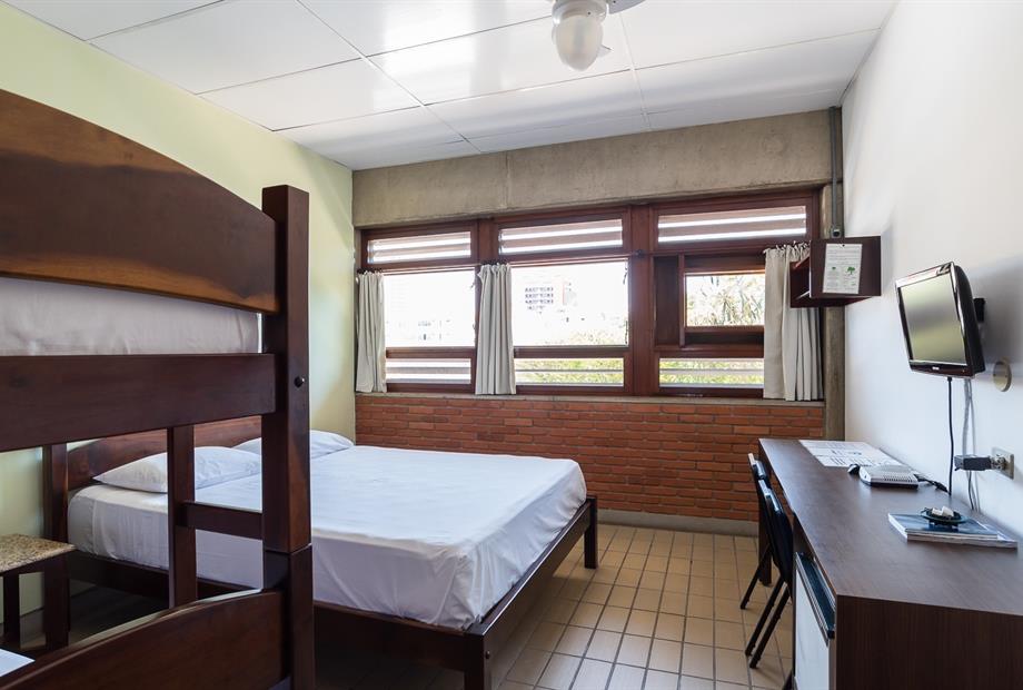 hotelmiramaré_100_apto quadruplo.jpg