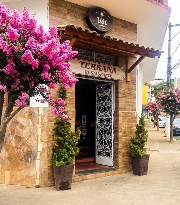 12 RESTAURANTE 1-2.jpg