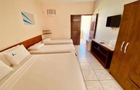 Economy Quadruplo do Porto das Âncoras Praia Hotel