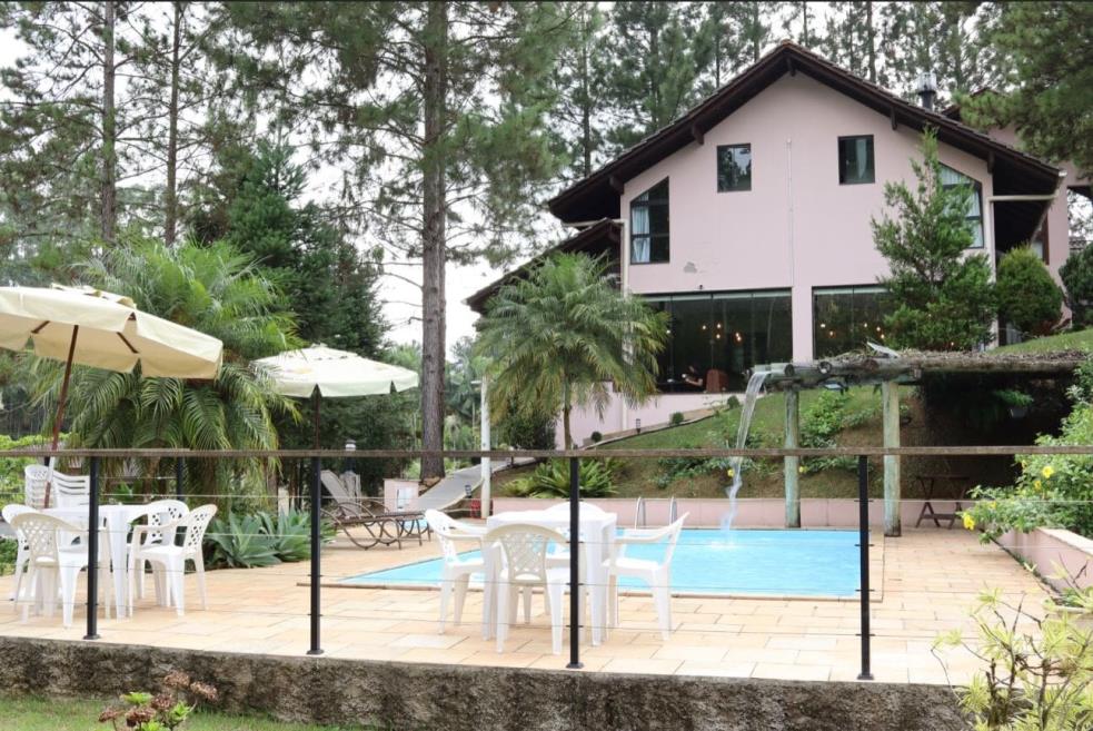 piscina.jpg