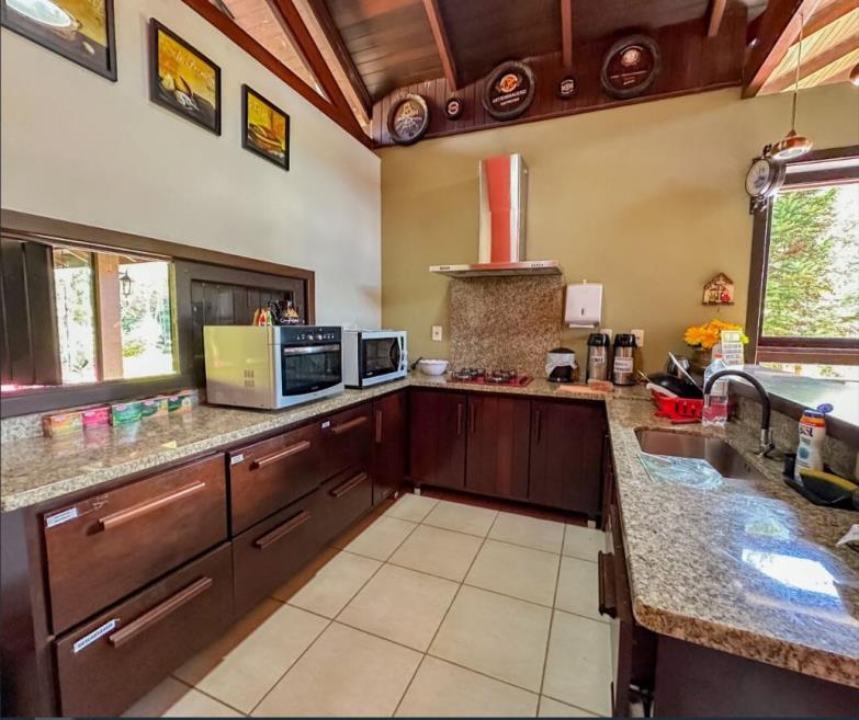 cozinha area comum.jpg