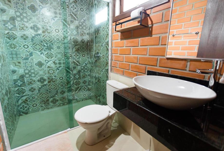 chale luxo duplo banheiro - 01.jpg