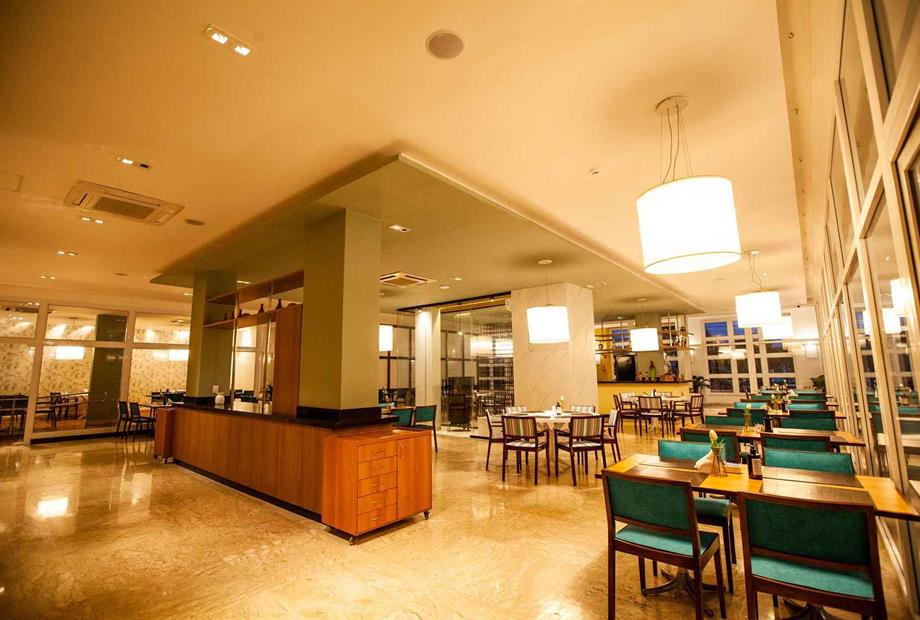 restaurante 03_3_11zon.jpg