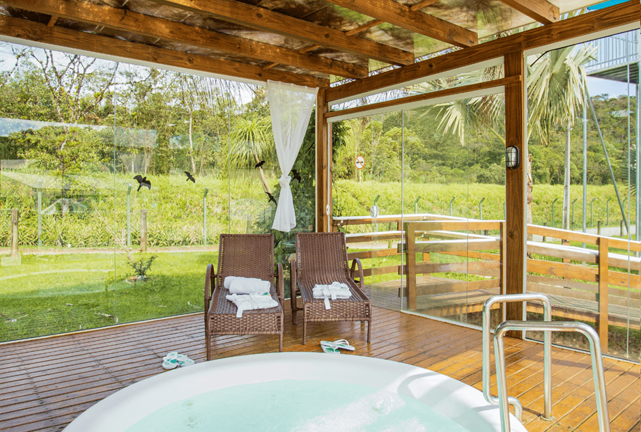 jacuzzi - hotel fazenda dona francisca (1).png