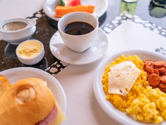 whatsapp image 2021-09-20 at 13.59.13 (1).jpeg