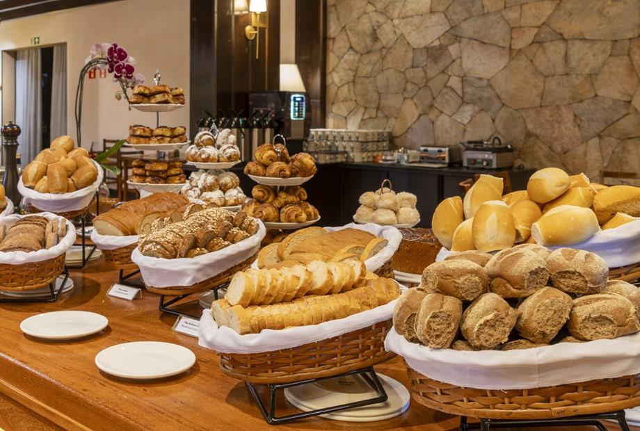 café 09052025-31.jpg