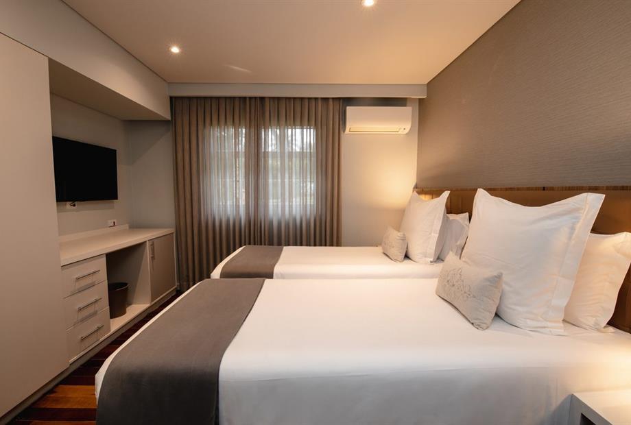 superior twin (2).jpg