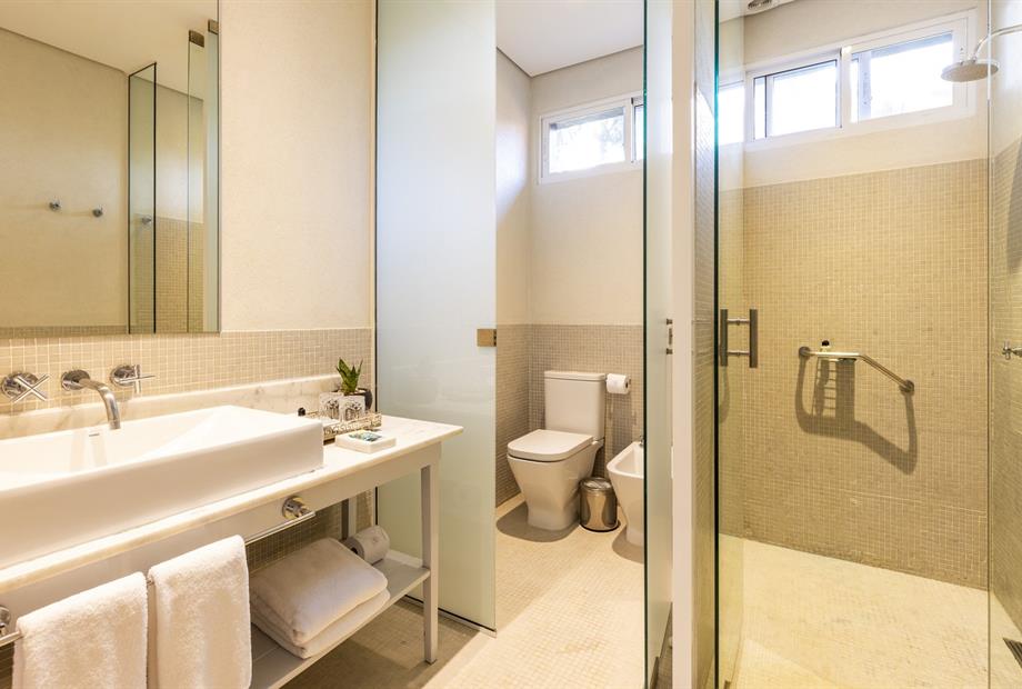 suite 08052025-10.jpg