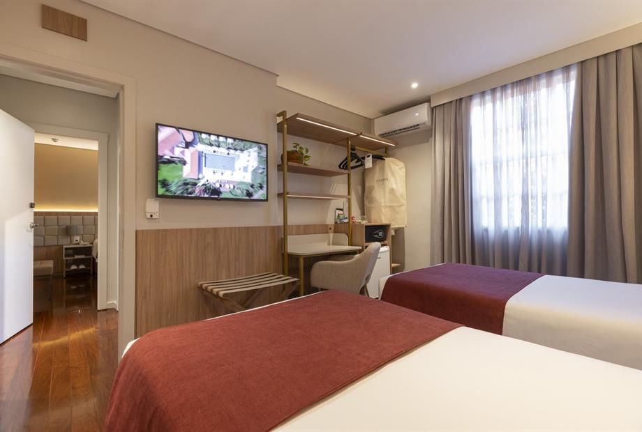 family 08052025-35.jpg