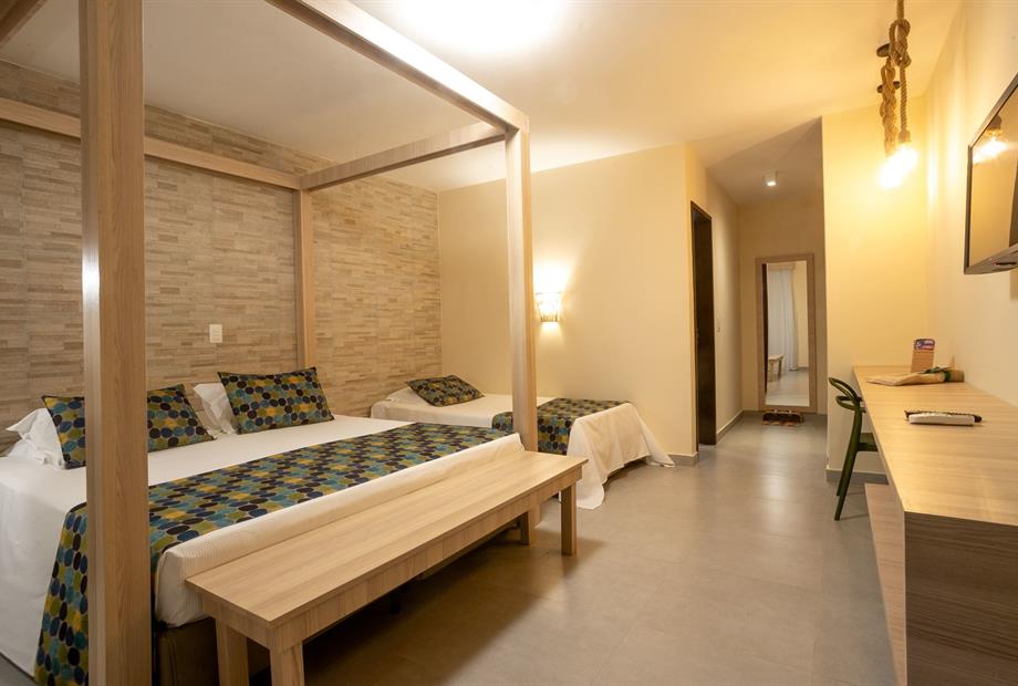 img_6757 (1) (1).jpg