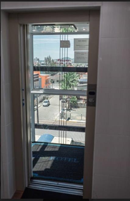 expedia elevador.jpg