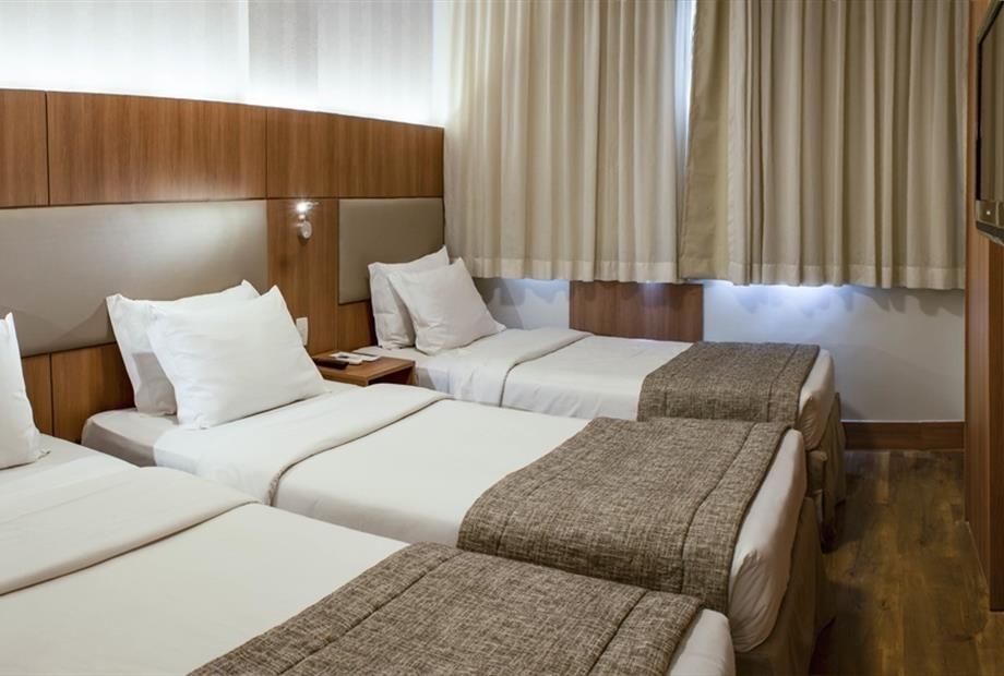 triplo (1)_Easy-Resize.com (2).jpg