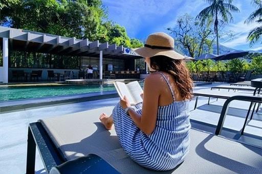 foto piscina ia jpg.jpg