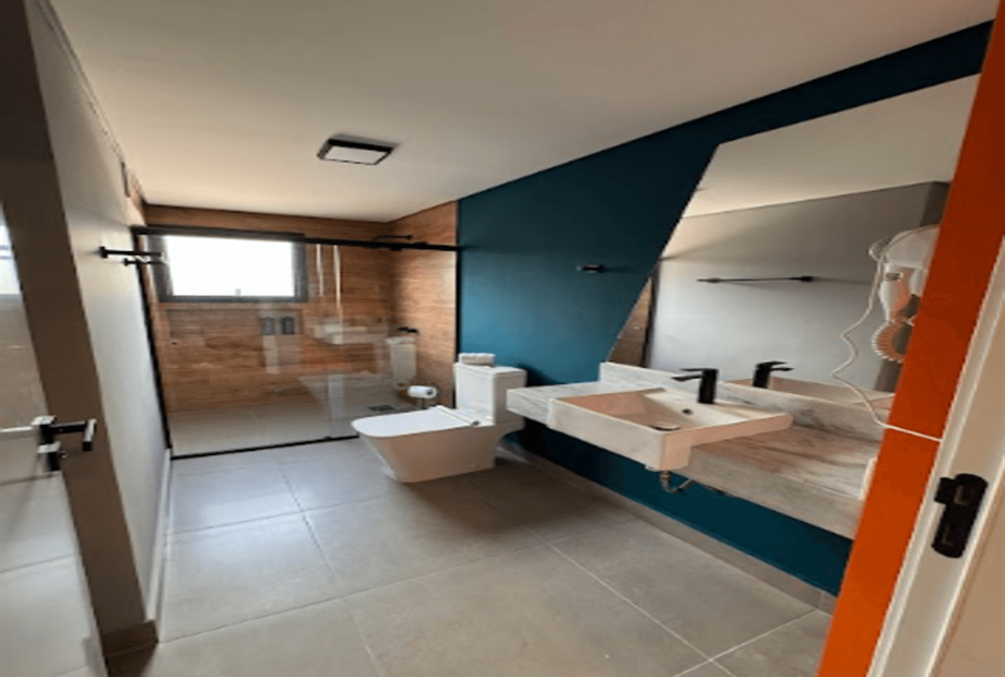 banheiro suite luxo.png