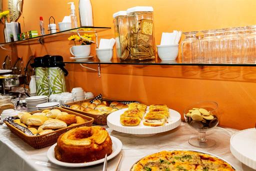 dunnas hotel_cafe da manha 024.jpg