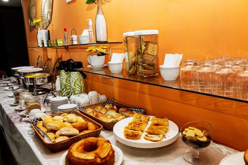 dunnas hotel_cafe da manha 012.jpg