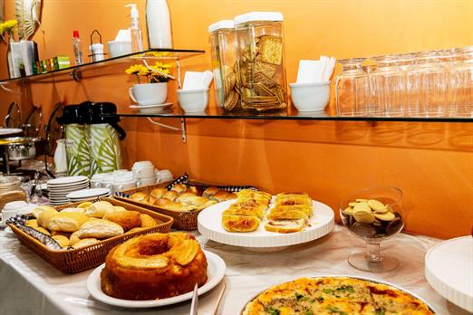 dunnas hotel_cafe da manha 024.jpg