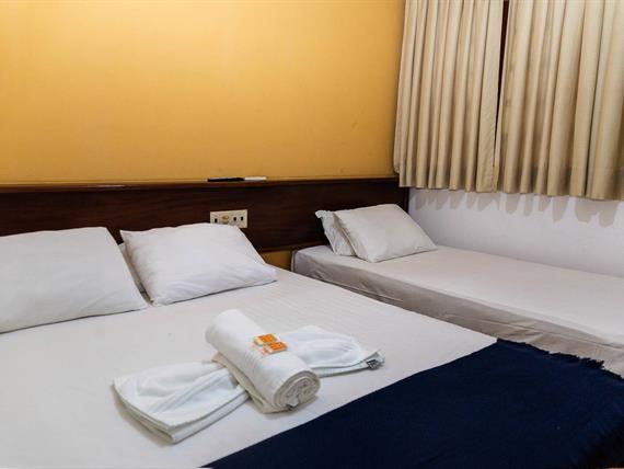 dunnas hotel_quarto a 017.jpg