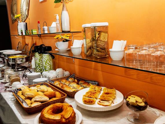 dunnas hotel_cafe da manha 012.jpg