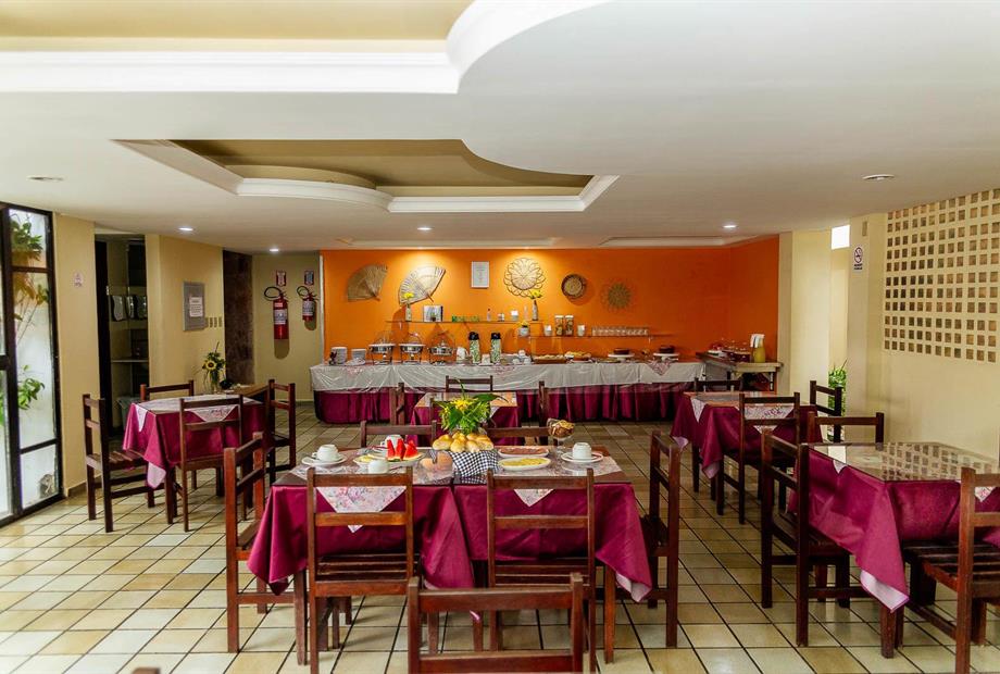 dunnas hotel_cafe da manha 036.jpg