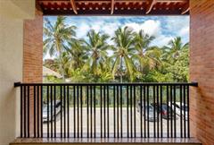 SUÍTE LUXO VISTA LATERAL