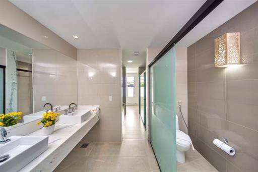 _mg_3603 suíte premium banheiro.jpg