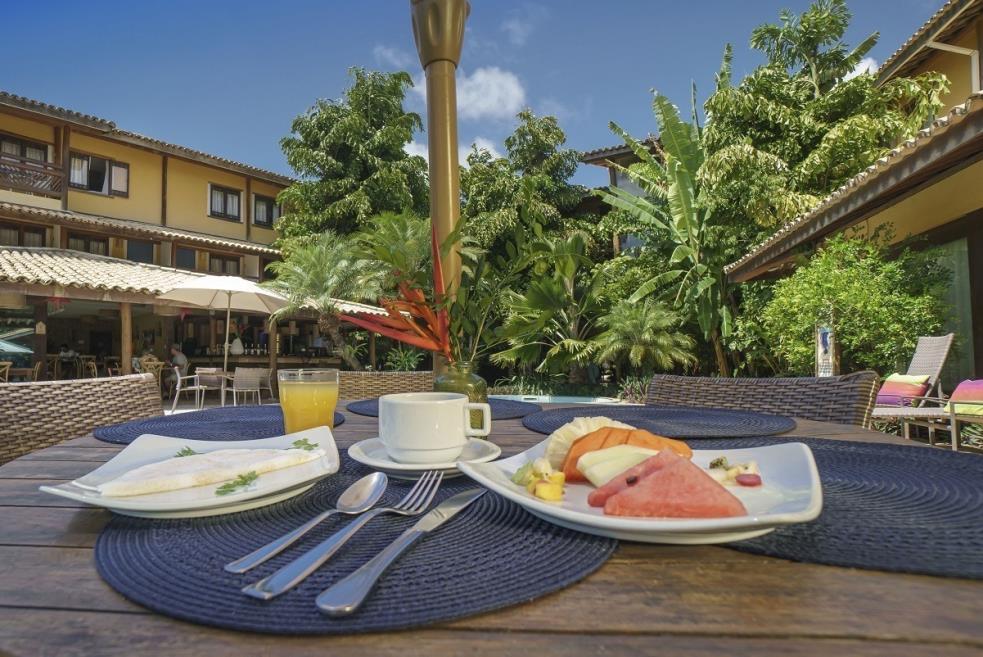 cafe na piscina 1.jpg
