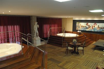 espaço champagne.jpg