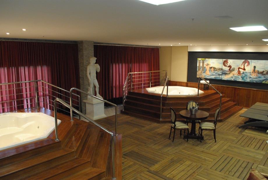 espaço champagne.jpg