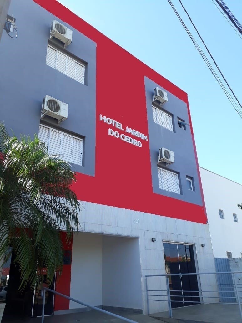 Hotel Jardim Do Cedro 2