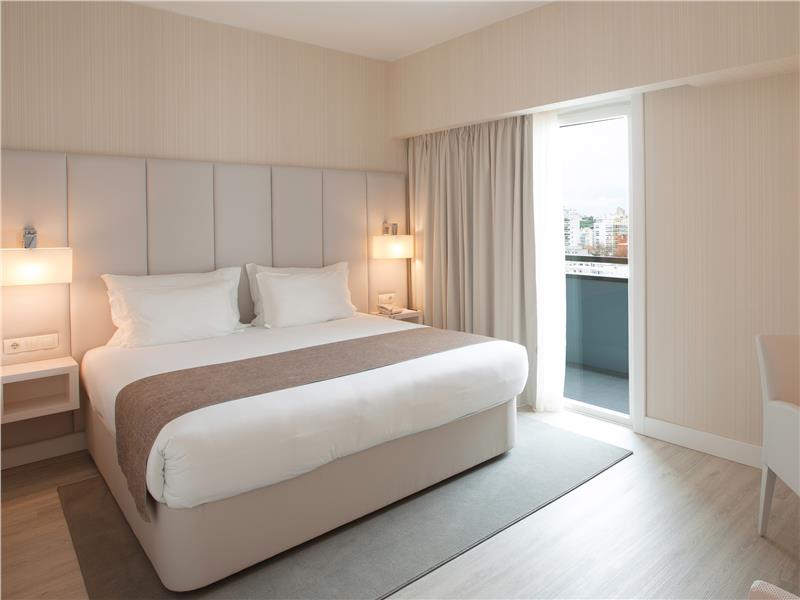 Funky Room T.jpg