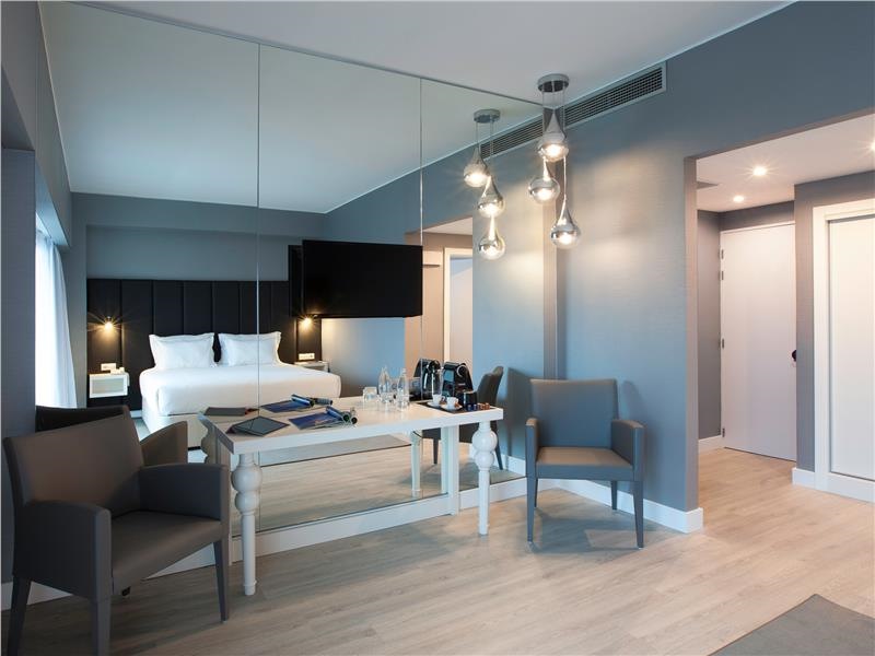 BK Disco Room 1.jpg