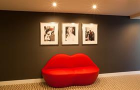 CHECK IN TO LOVE  do Lutecia Smart Design Hotel