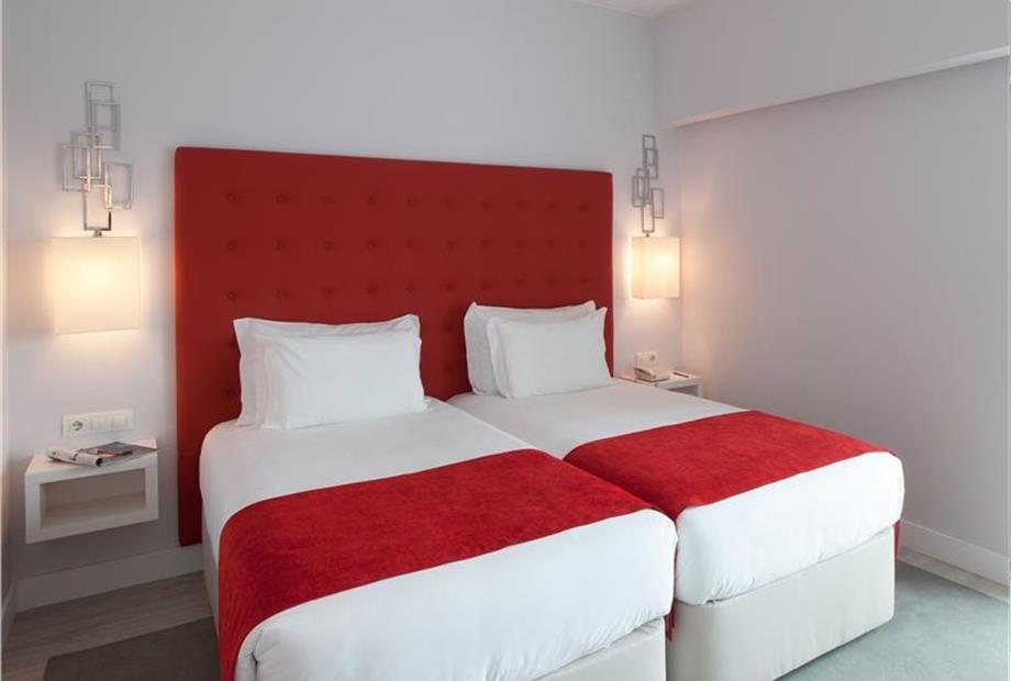 BK Kiss Me Room 2.jpg