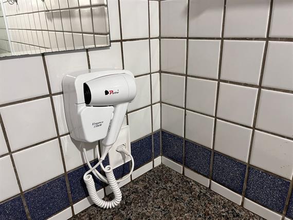 whatsapp image 2025-02-01 at 09.40.25.jpeg