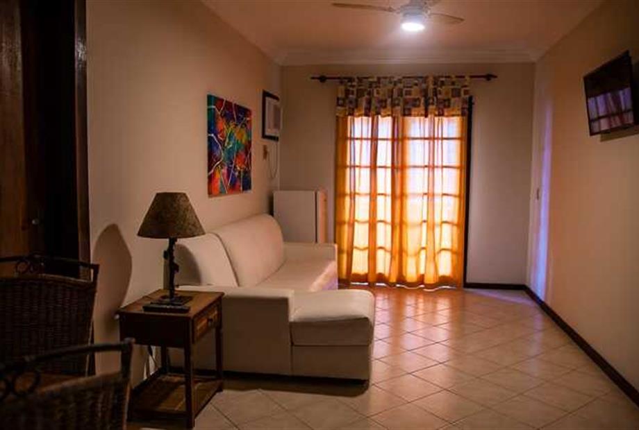 whatsapp image 2021-05-12 at 13.24.42 (3).jpeg