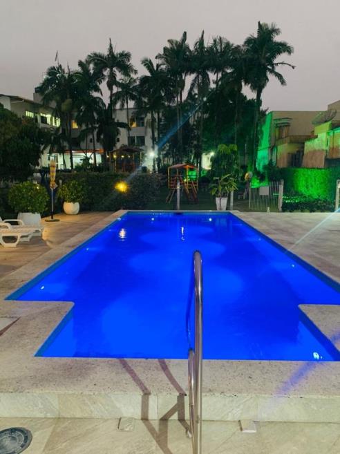 piscina5.jpg