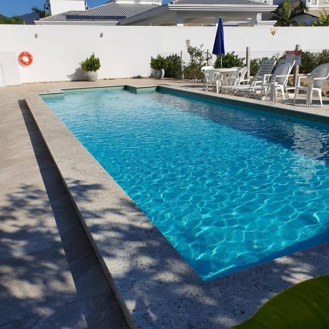 piscina3.jpg